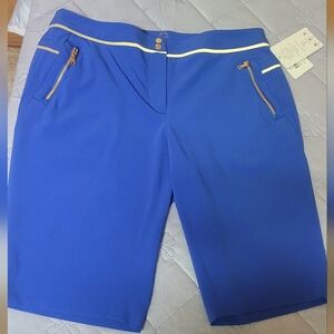 EP Pro Blue Topaz Multi Obsidian golf shorts for women. Size 10 NWT